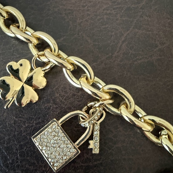 Purse Charm Gold Tone - Picture 5 of 7